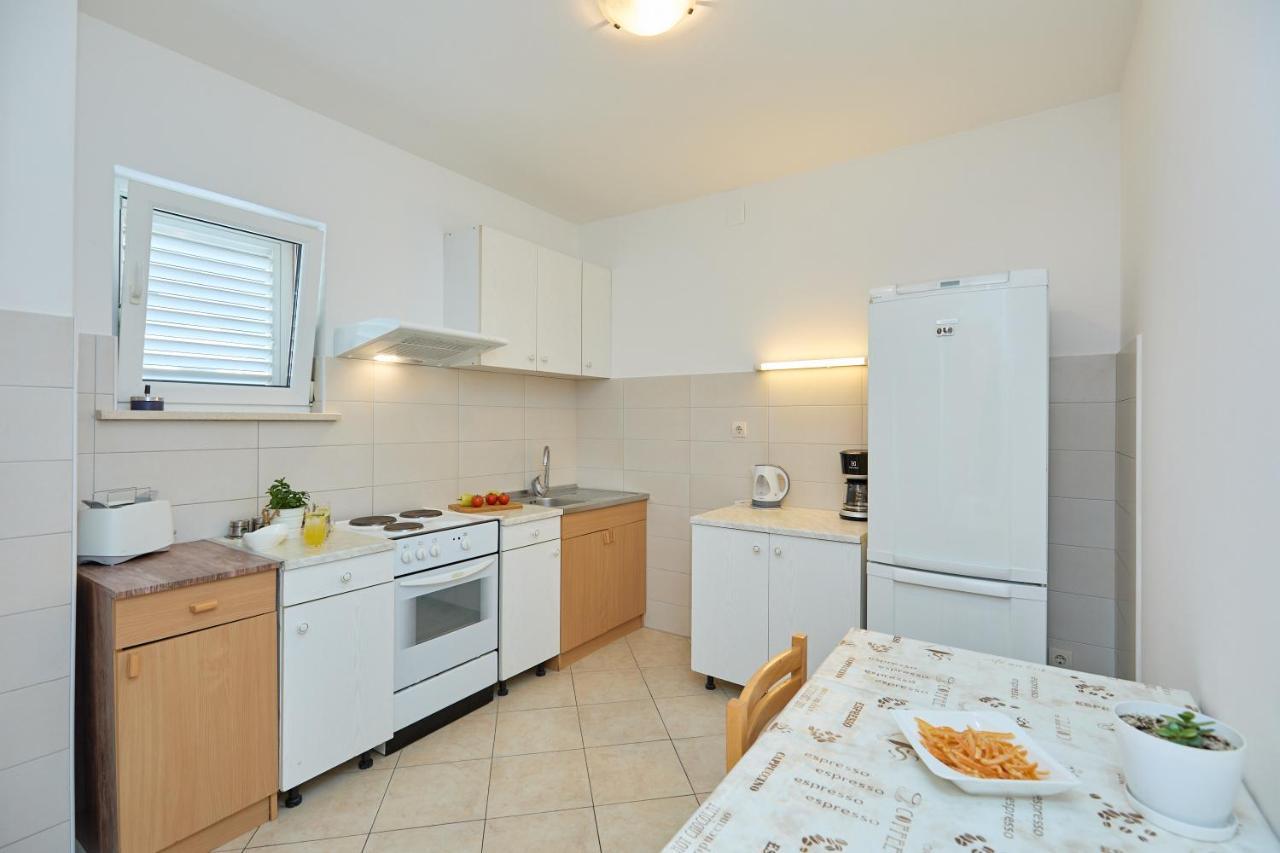 Apartment Marijana Млини Екстер'єр фото