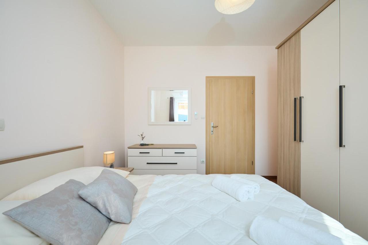Apartment Marijana Млини Екстер'єр фото
